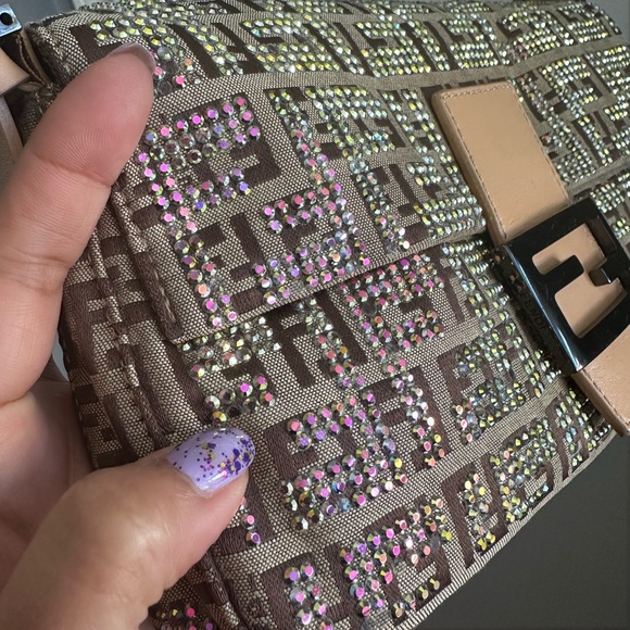 Fendi Baguette Crystal Brown FF - Picture 14 of 16
